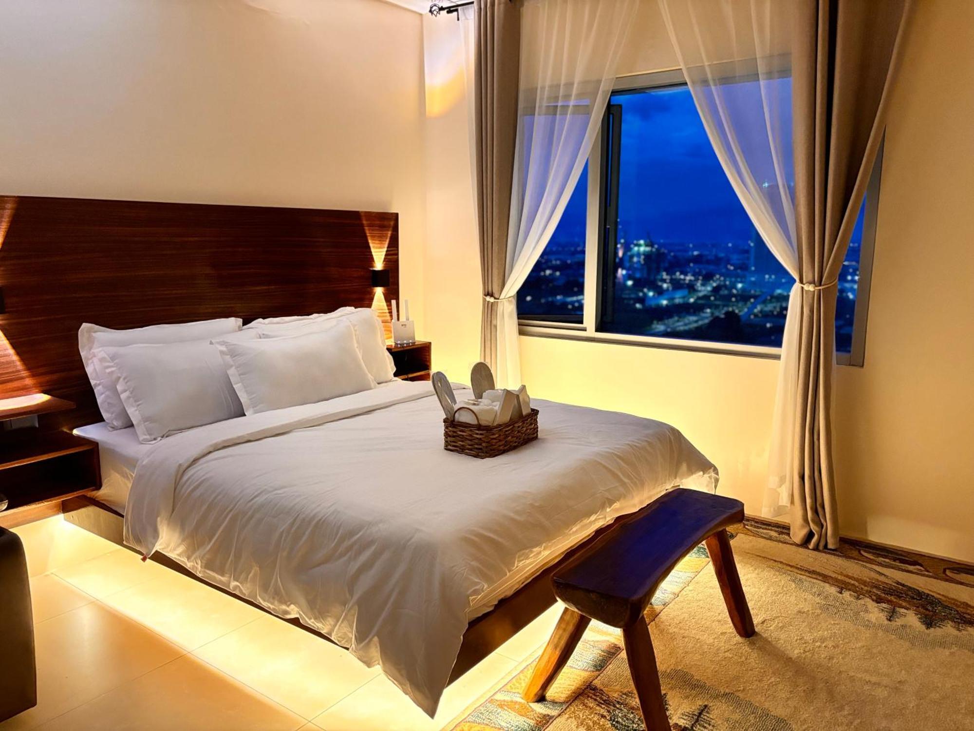 La Amore Place Pasig City Εξωτερικό φωτογραφία