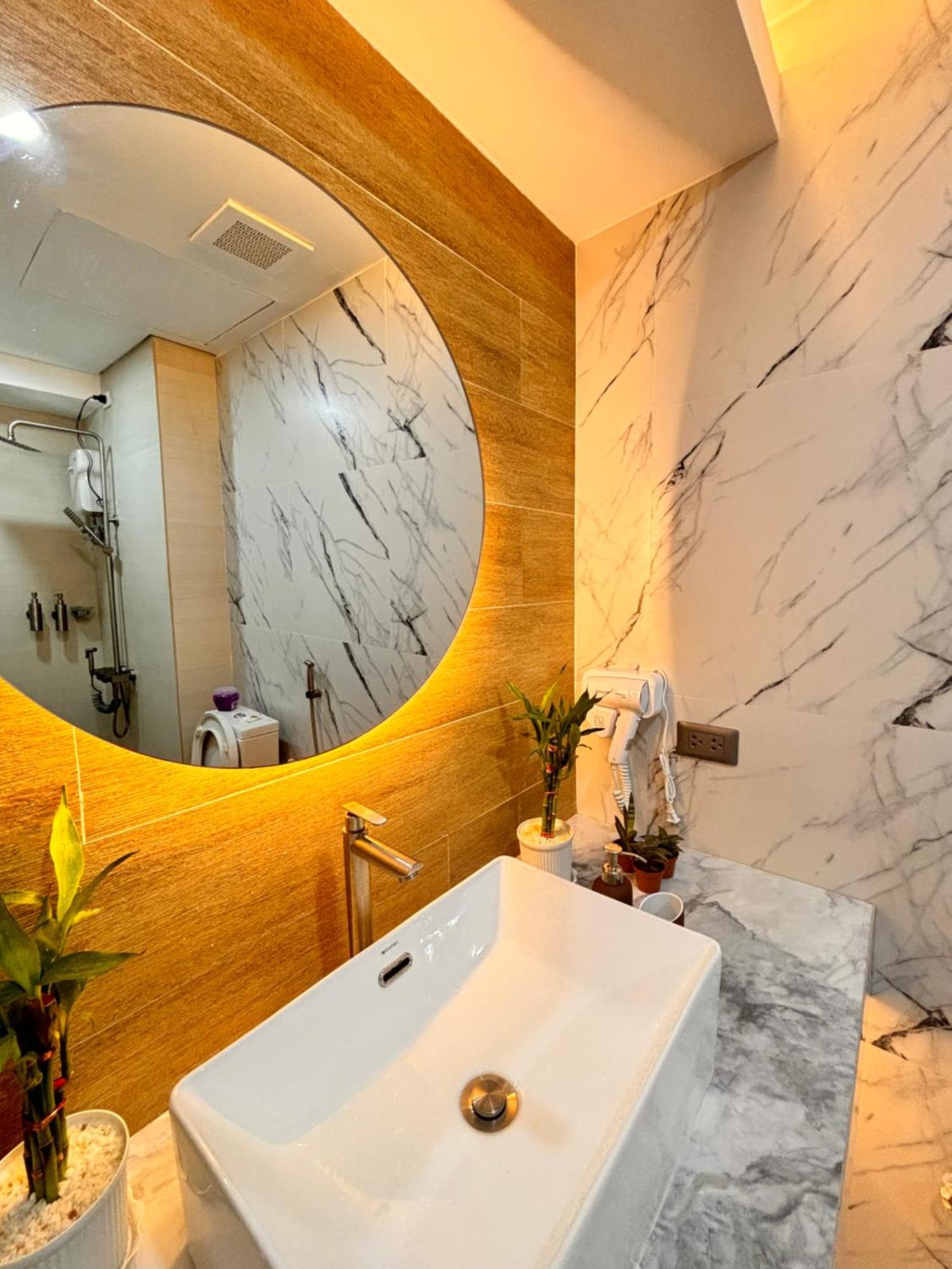 La Amore Place Pasig City Εξωτερικό φωτογραφία